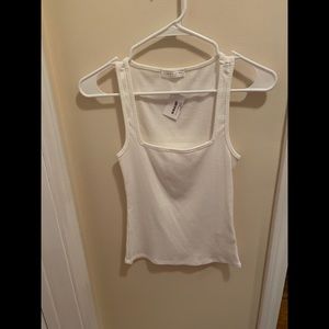 NWT layering tank!